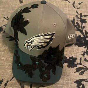 New Era Teal and Black 9FORTY Eagles Cap